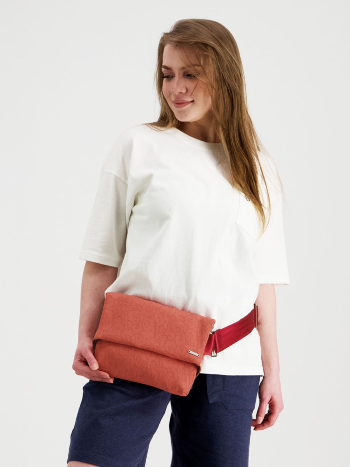 PILKE bag, sandy red
