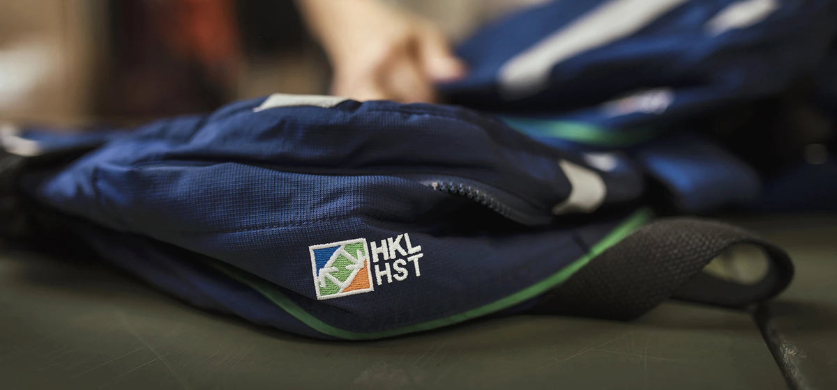 Globe Hope, HKL laukku kierrätetyistä työvaatteista. 